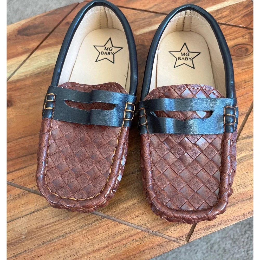 MG Baby‎ Kids Toddler Boys Girls Brown Woven Loafer Shoes Size 27/10.5 NWOT